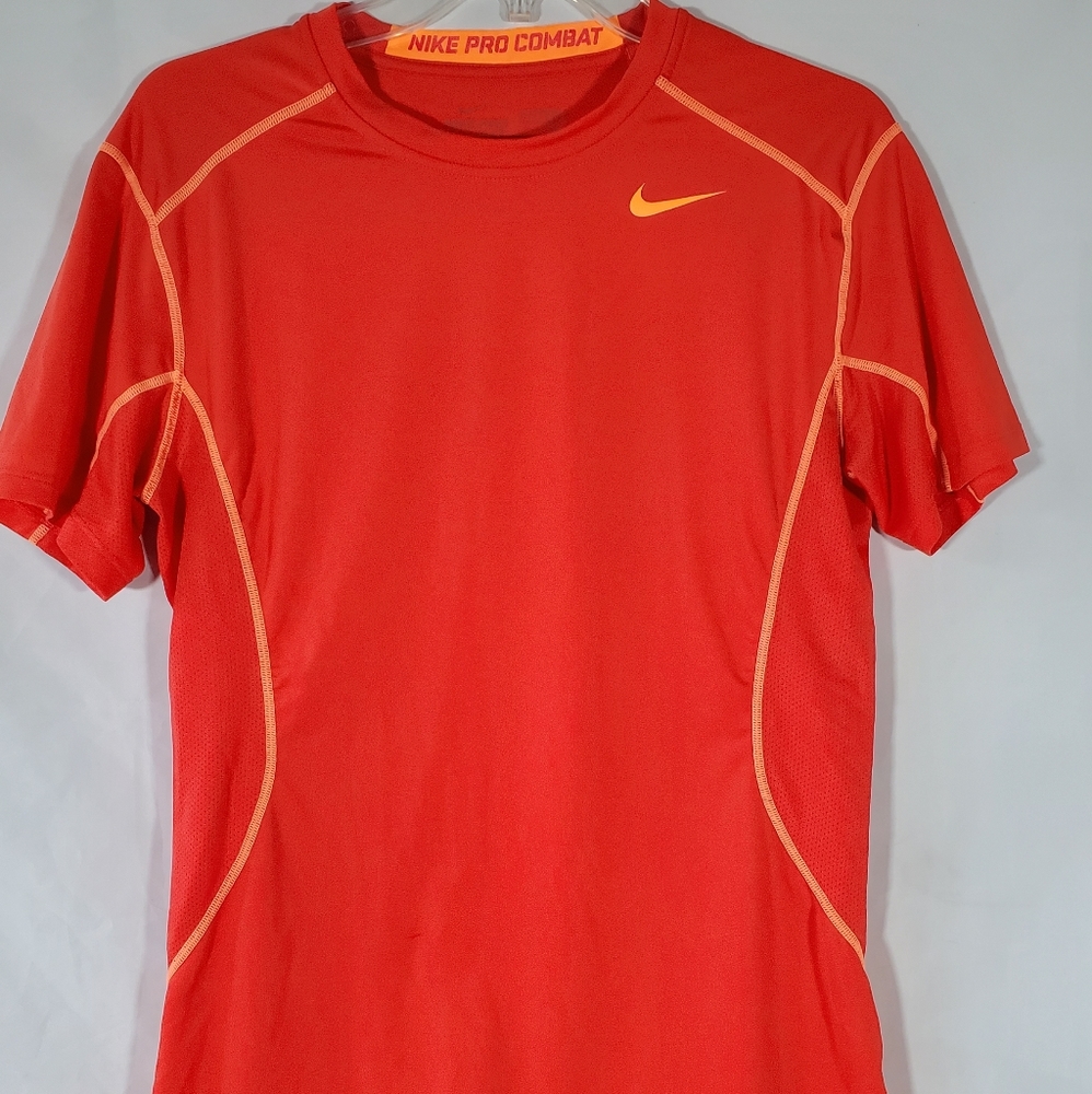 NIKE PRO COMBAT DRI-FIT RED FITTED SHIRT
